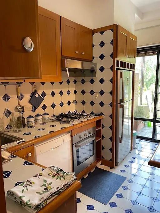La Dolce Vita - A Tropical Garden In Ρώμη 0*,