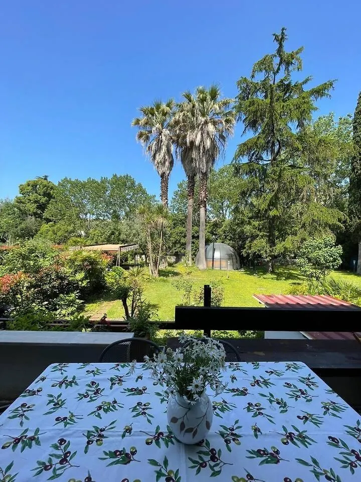La Dolce Vita - A Tropical Garden In Rome 0*,  Italy